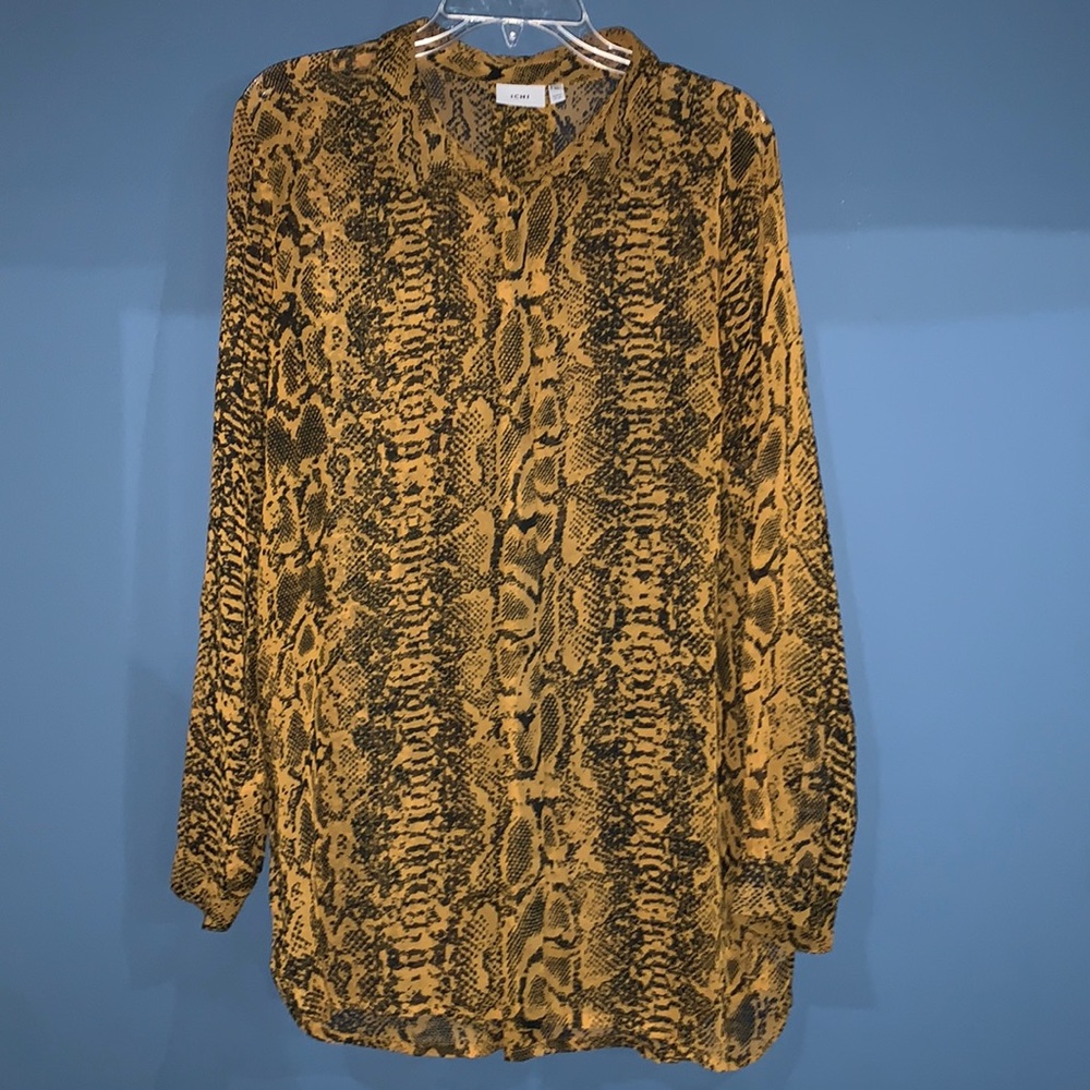 ICHI snakeskin print top. Size 40 or M. EUC.